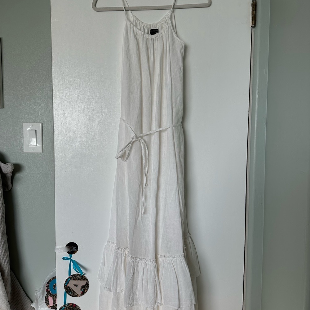 A Pea in the Pod White Maternity Maxi Dress NWOT Size XS
